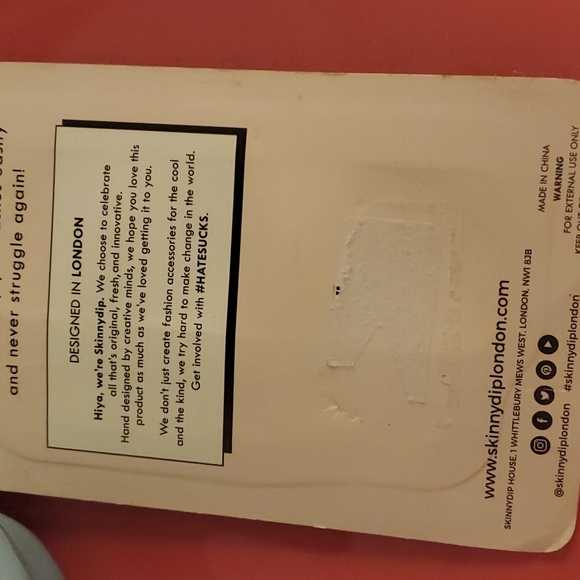 Skinny dip eyelash applicator - Picture 4 of 4